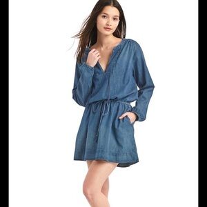 COPY - GAP DENIM SPLIT-Neck dress! Size Large